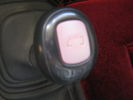 スバル サンバー の トラブル事例と対処法 24 サンバーTT2の4WD切り替えスイッチを押しても4WDランプが点かなくなってしまいました。